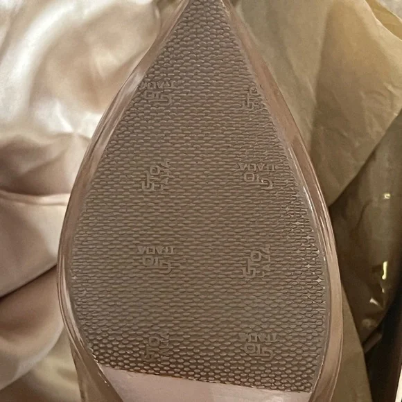 Prada Women's Brown Heels - Picture 4 of 4